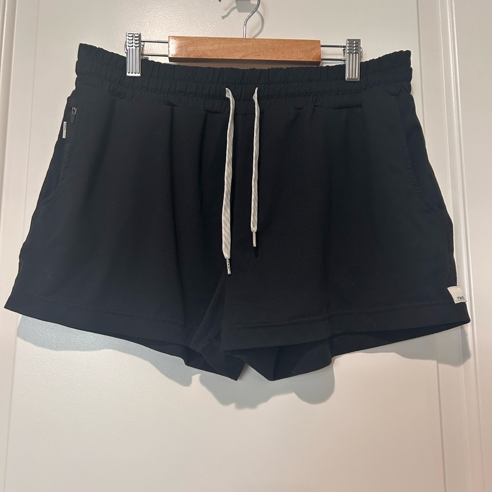 Vuori Women's Black Athletic Dreamknit Shorts